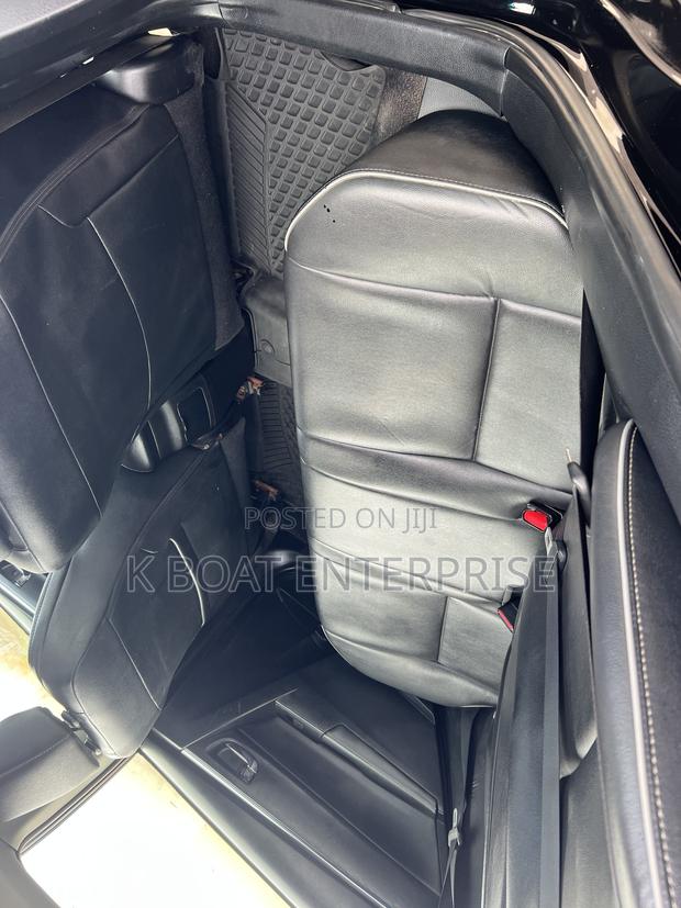 Toyota Corolla S 4dr Sedan (1.8L 4cyl CVT) 2015 Black