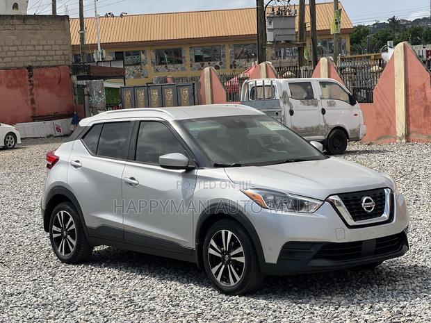 Nissan Kicks 2021 Silver