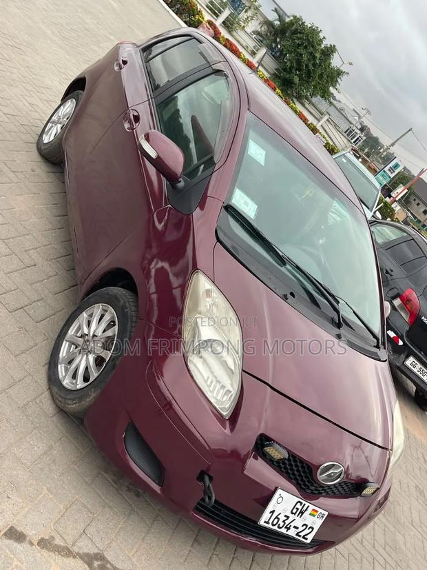 Toyota Vitz 2010