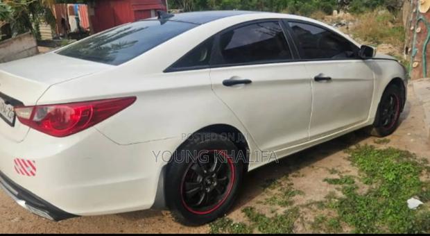 Hyundai Sonata 2013 White