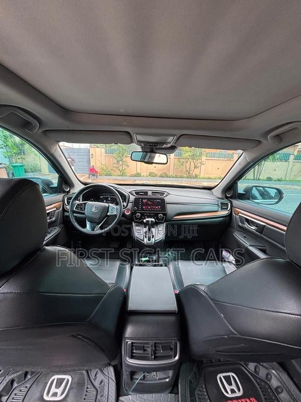 Honda CR-V Touring 4dr SUV AWD (1.5L 4cyl CVT) 2017 Gray