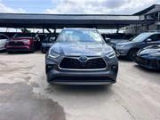 Toyota Highlander 2022 Gray for sale