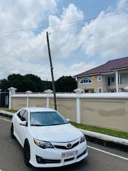 Toyota Camry SE 4dr Sedan (2.5L 4cyl 6A) 2014 White for sale