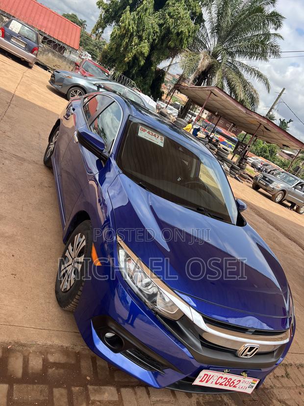 Honda Civic 2018 Blue