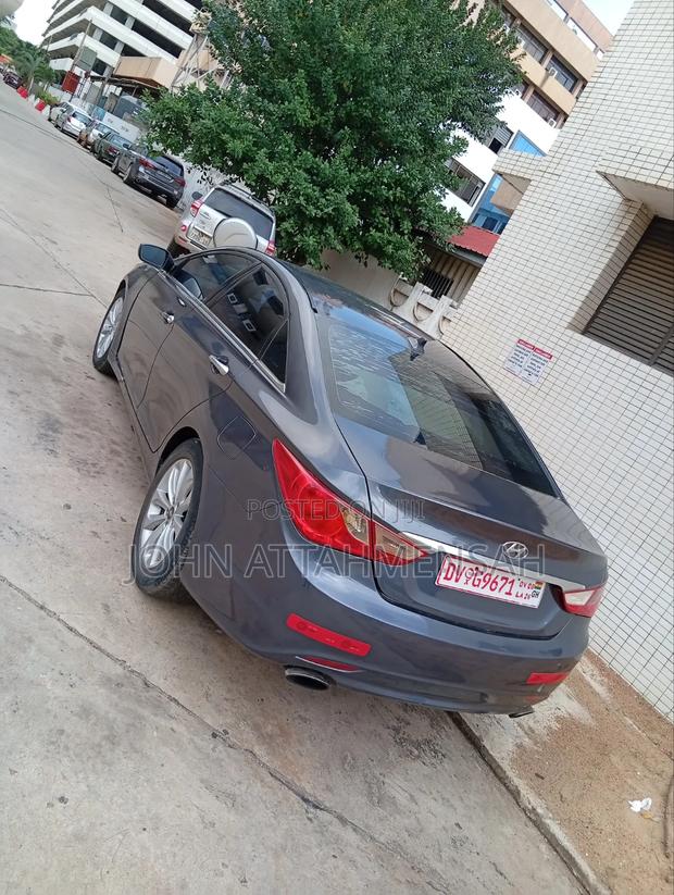 Hyundai Sonata 2012 Gray