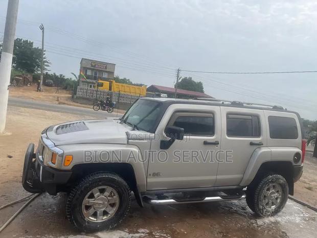 Hummer H3 2006