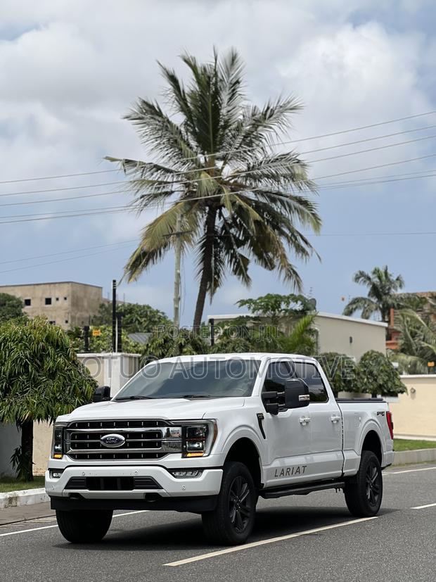 Ford F-150 LARIAT 2023 White