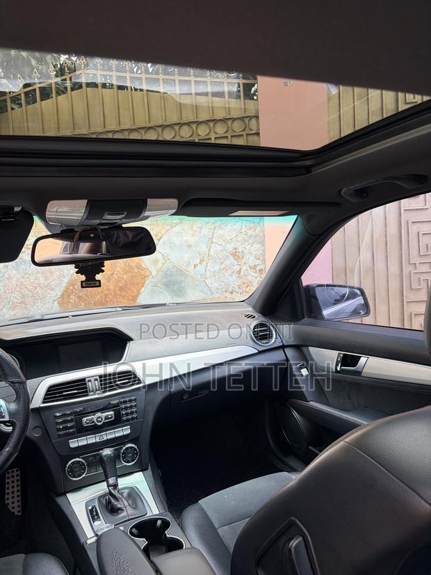 Mercedes-Benz C250 2013 Black
