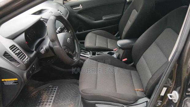 Kia Forte EX Sedan 2017 Brown