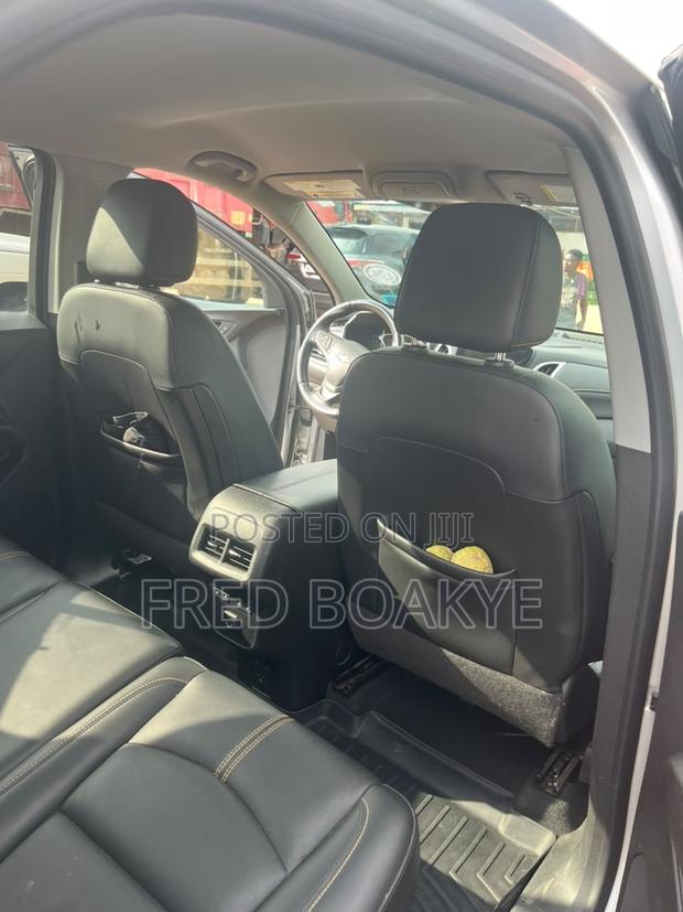 Chevrolet Equinox 2022 Silver