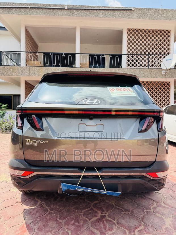 Hyundai Tucson SE 2022 Gray