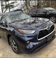 Toyota Highlander 2022 Blue for sale