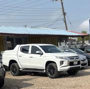 Mitsubishi L200 2022 White for sale