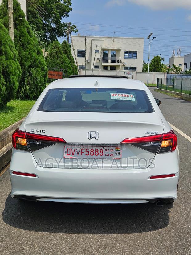 Honda Civic Sport 2022 White