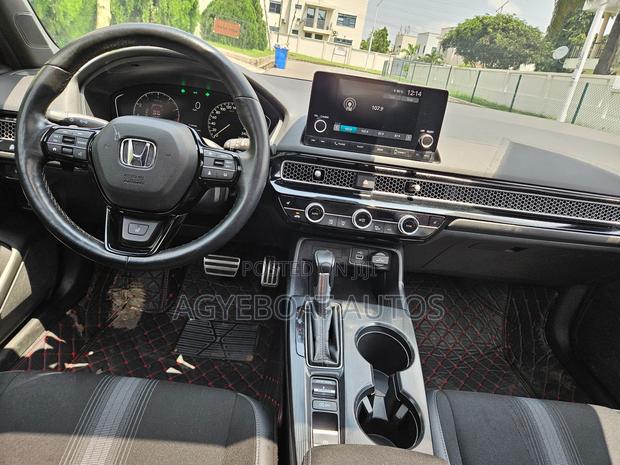 Honda Civic Sport 2022 White