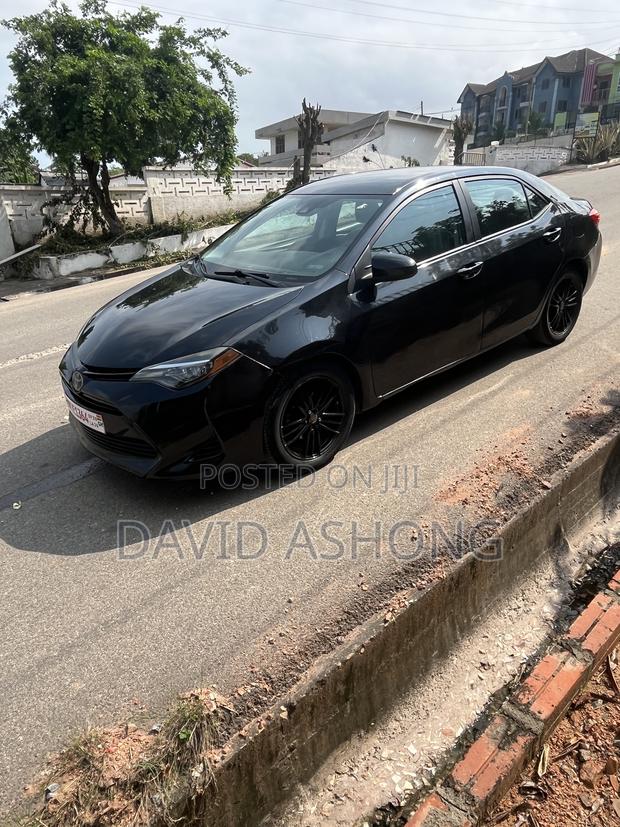 Toyota Corolla LE Eco (1.8L 4cyl 2A) 2019 Black
