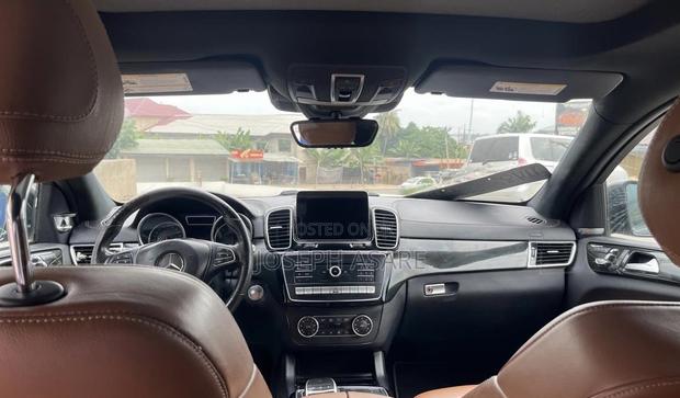 Mercedes-Benz GLE-Class AMG GLE 43 4MATIC 2019 Black
