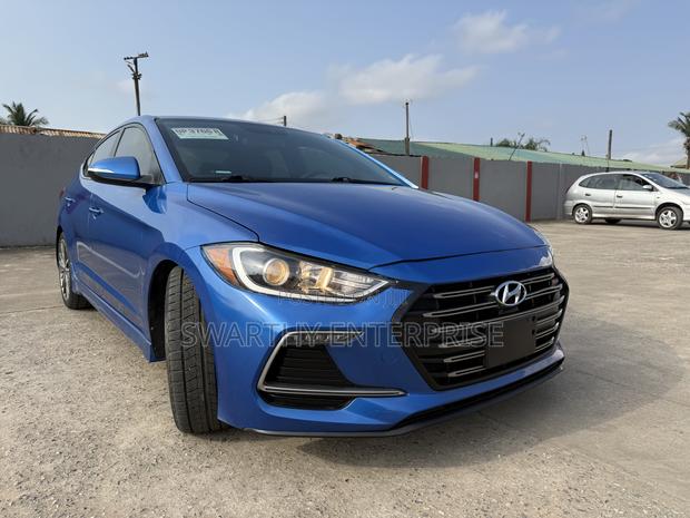 Hyundai Elantra Sport Sedan FWD (1.6L 4cyl 6M) 2017 Blue