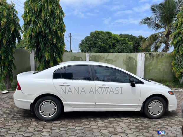 Honda Civic 2011 White
