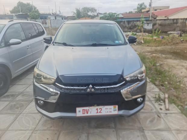 Mitsubishi Outlander Sport 2018 Gray