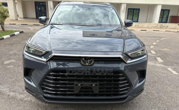 Toyota Grand Highlander 2025