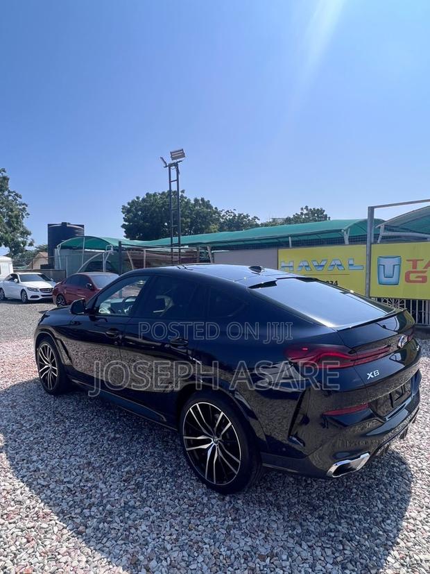 BMW X6 xDrive40i 2024 Blue
