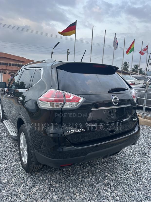 Nissan Rogue SV AWD 2017 Black