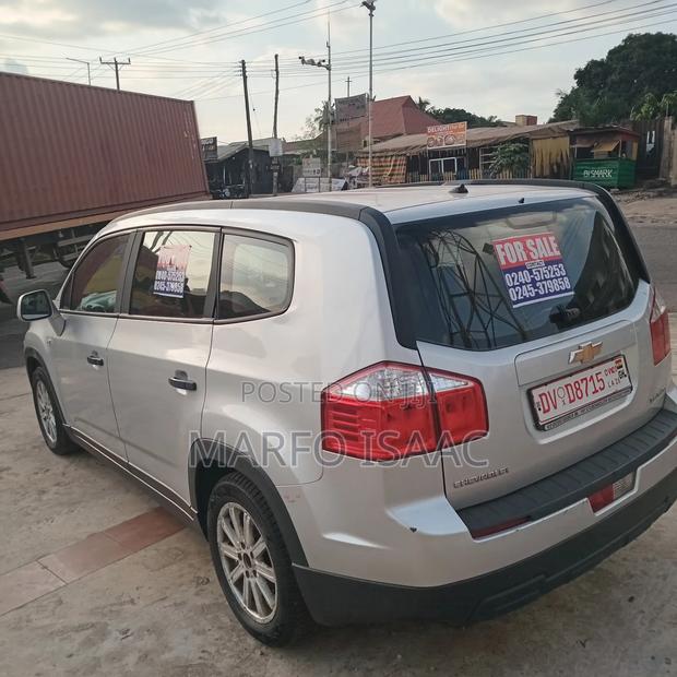 Chevrolet Orlando 2016 Silver