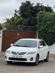 Toyota Corolla Altis 2012 White for sale