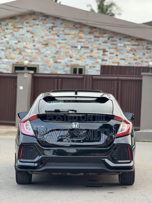 Honda Civic EX 4dr Hatchback (1.5L 4cyl) 2017 Black
