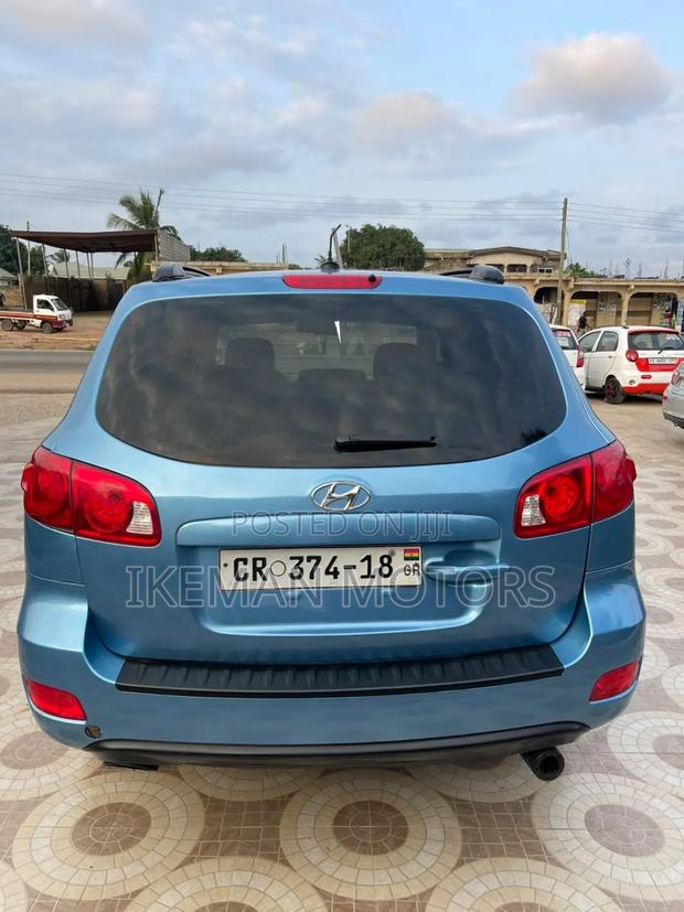 Hyundai Santa Fe 2012 Blue