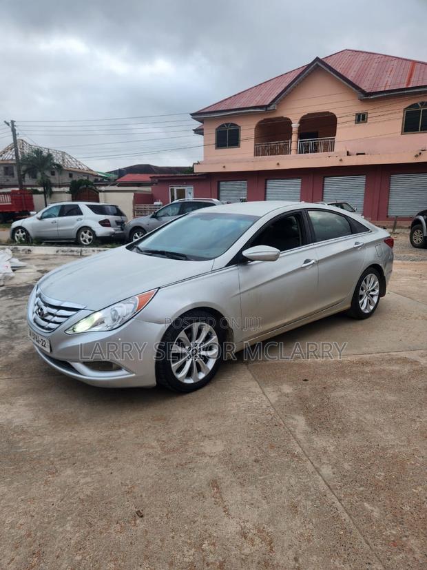 Hyundai Sonata Limited 2.0T Sedan (2.0L 4cyl 6A) 2012 Silver
