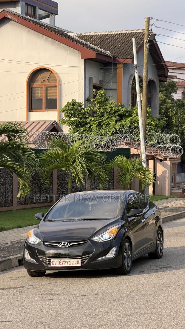 Hyundai Elantra Limited 4dr Sedan (1.8L 4cyl 6A) 2015 Black