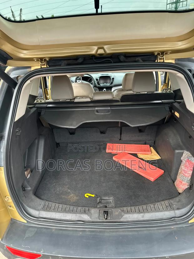 Ford Escape SE 4dr SUV (1.6L 4cyl Turbo 6A) 2014 Gold