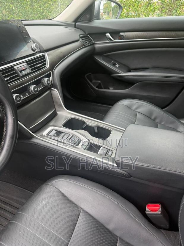 Honda Accord EX-L 2.0T 2018 Gray