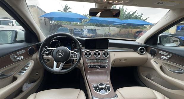 Mercedes-Benz C300 2019 White