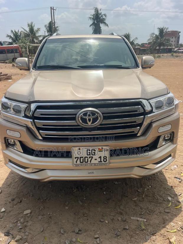 Toyota Land Cruiser 2013 Brown