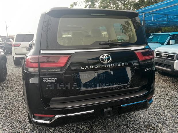New Toyota Land Cruiser 2025 Black