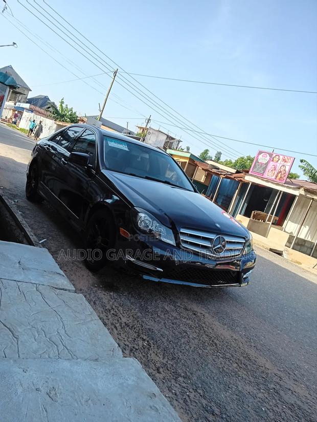 Mercedes-Benz C250 2014 Black