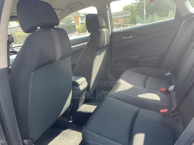 Honda Civic 2020 Gray