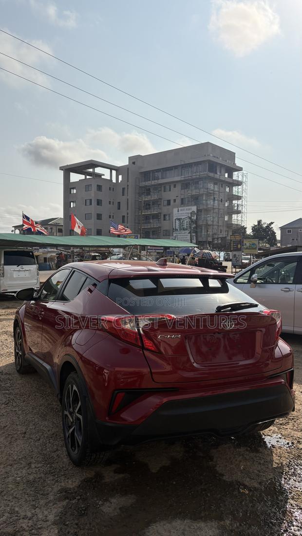 Toyota C-HR LE FWD 2020 Red