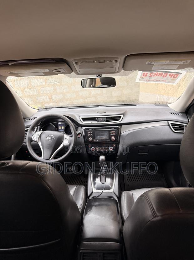 Nissan Rogue SV AWD 2016 Black
