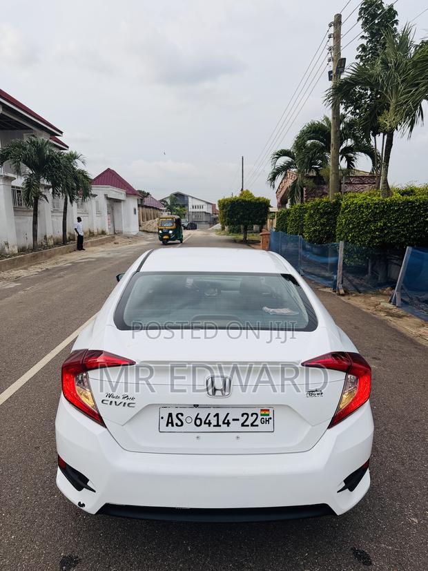 Honda Civic 2018 White
