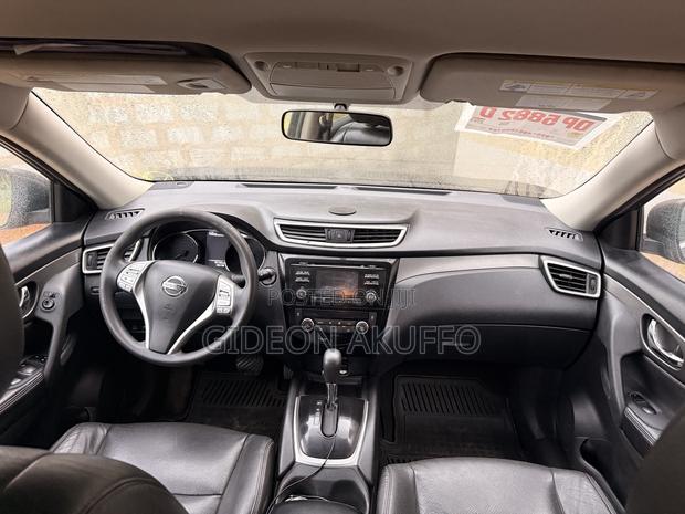 Nissan Rogue SV AWD 2016 Black