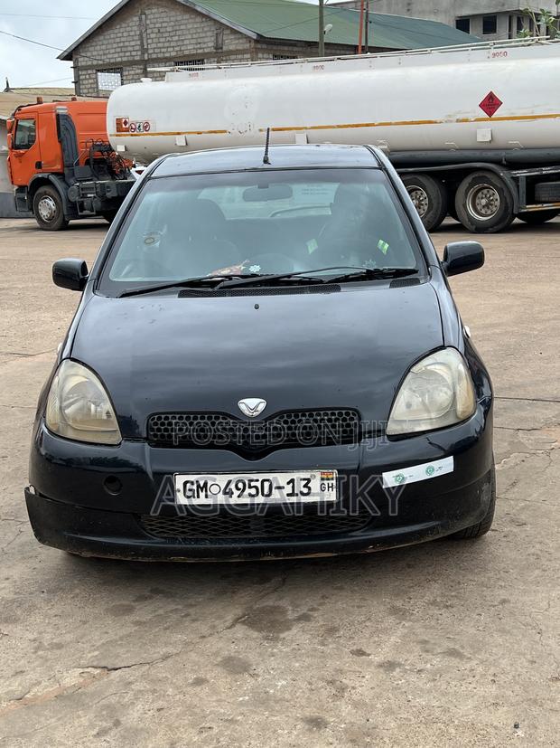 Toyota Vitz 1.3 AWD 3dr 2003 Black