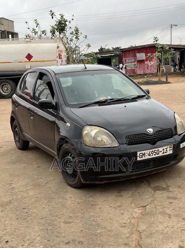 Toyota Vitz 1.3 AWD 3dr 2003 Black