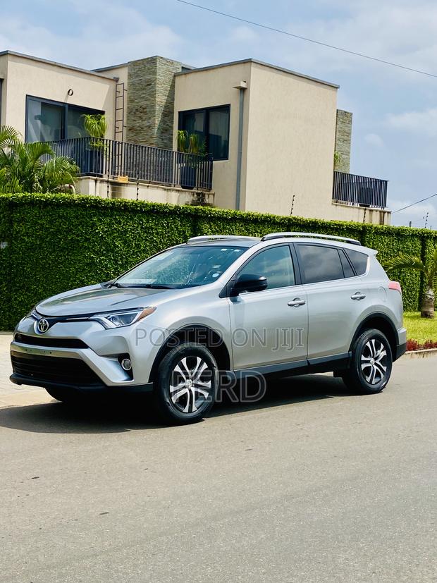 Toyota RAV4 2017 Silver