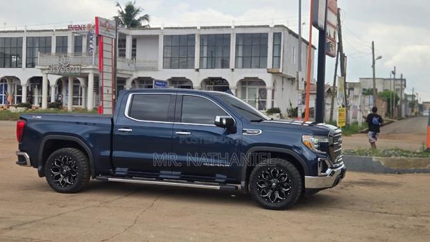 GMC Sierra 1500 2020 Blue