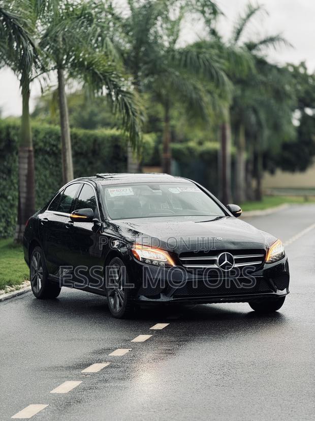 Mercedes-Benz C300 2020 Black