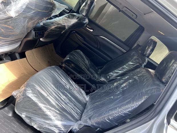 Toyota Highlander Limited Platinum 4x4 V6 (3.5L 6cyl 8A) 2018 Silver